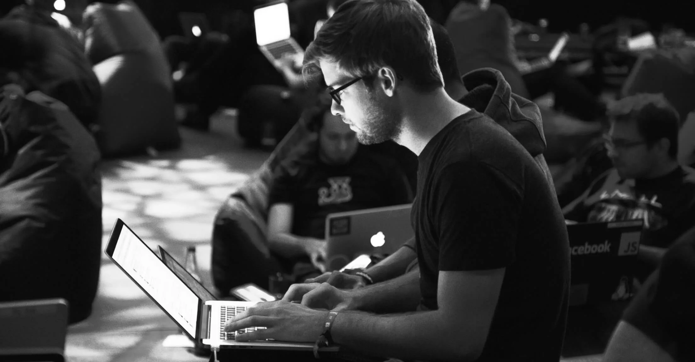 世界杯官网以一站式获取球队数据、历史资料及官方App下载为核心，带来高效便捷的体验。 - 世界杯官网